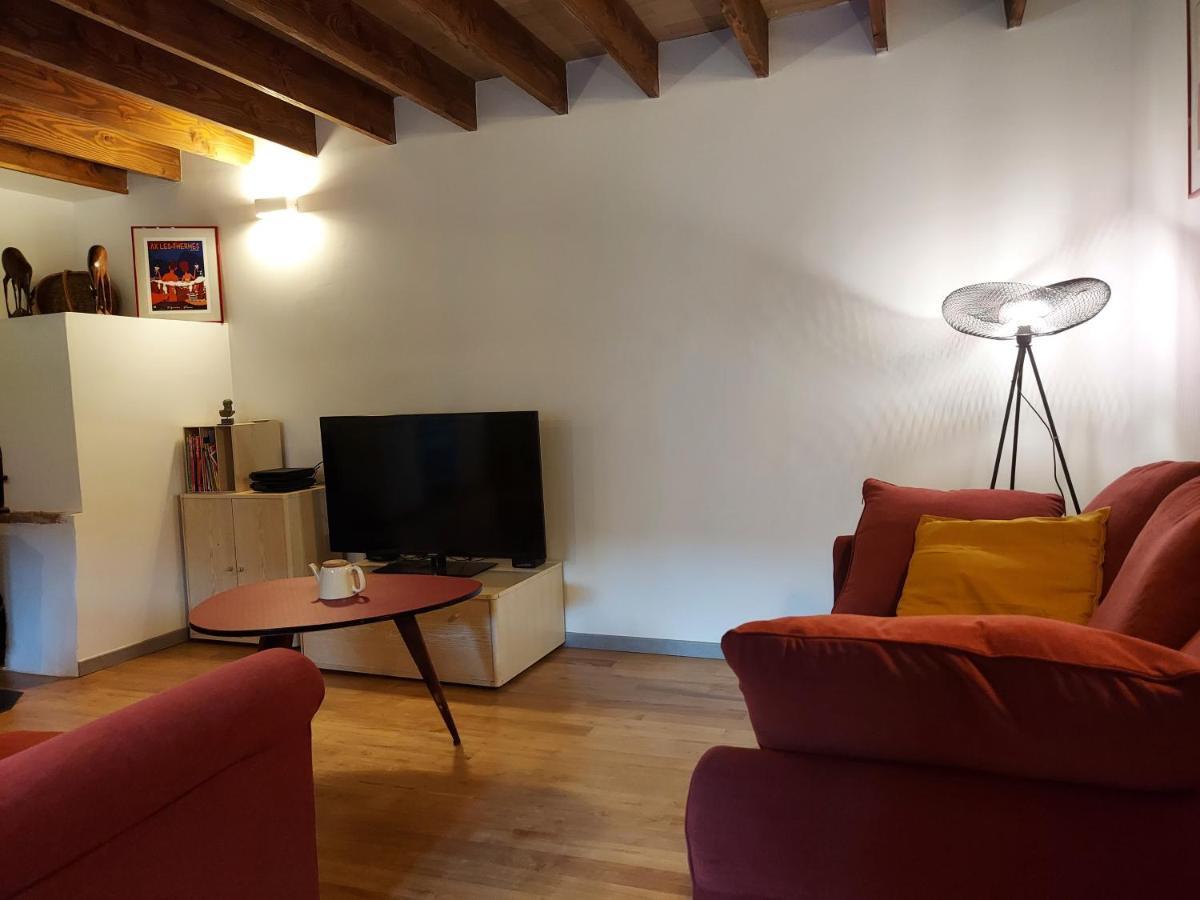 Vila La Treille Tignac Exteriér fotografie